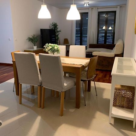 San Bernardo Family Apartment Севілья Екстер'єр фото
