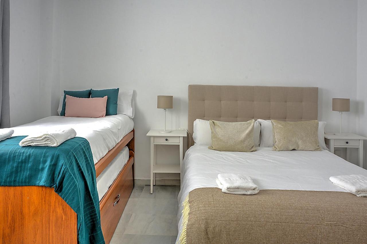 San Bernardo Family Apartment Севілья Екстер'єр фото