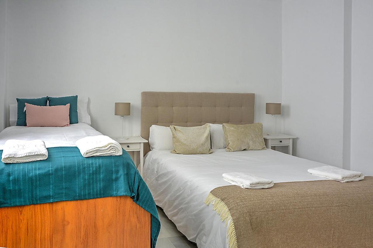 San Bernardo Family Apartment Севілья Екстер'єр фото