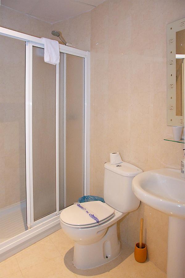 San Bernardo Family Apartment Севілья Екстер'єр фото