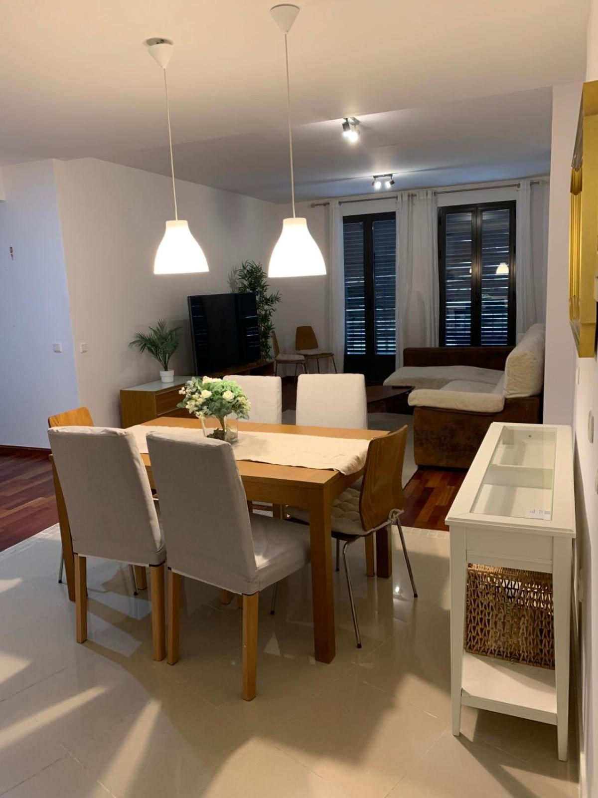 San Bernardo Family Apartment Севілья Екстер'єр фото