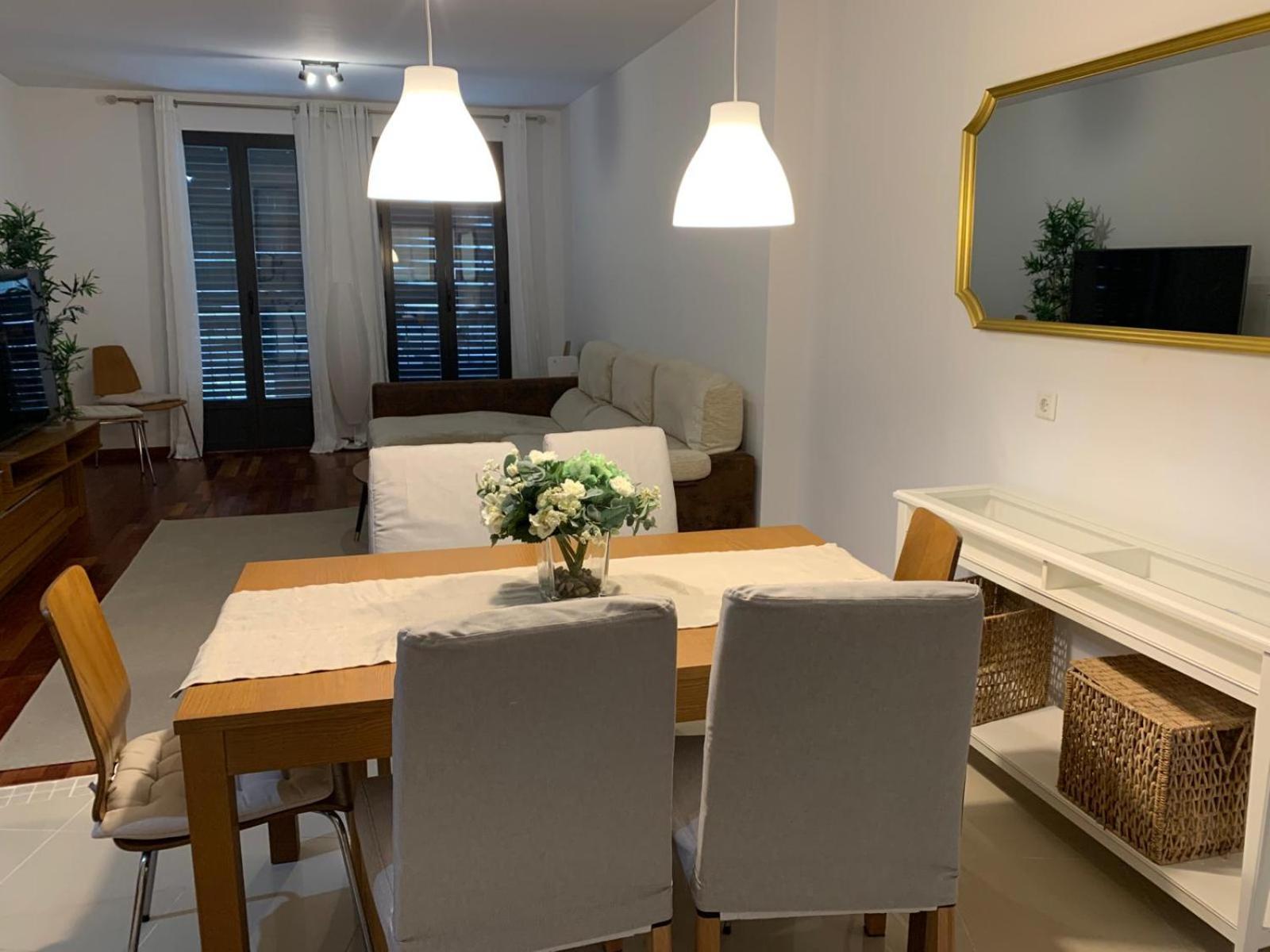 San Bernardo Family Apartment Севілья Екстер'єр фото